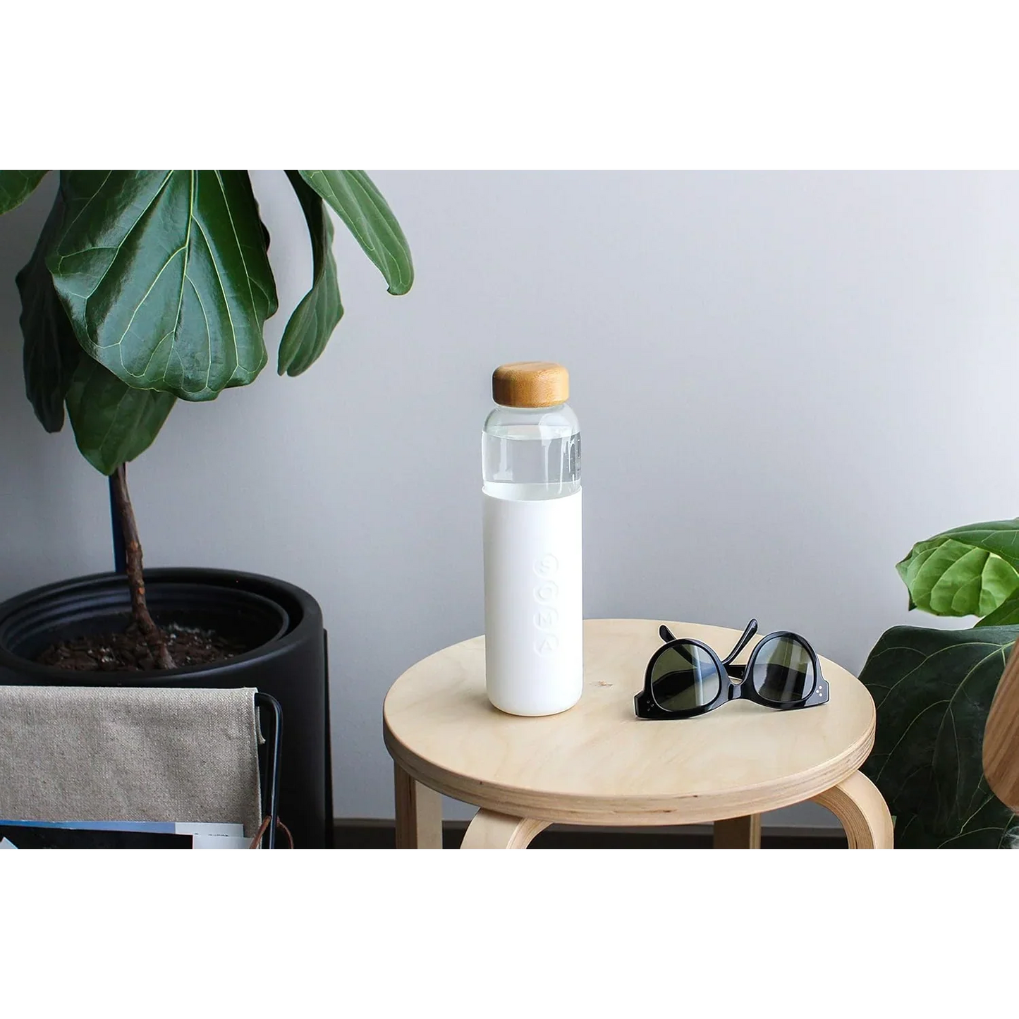 17oz Glass Water Bottle - White